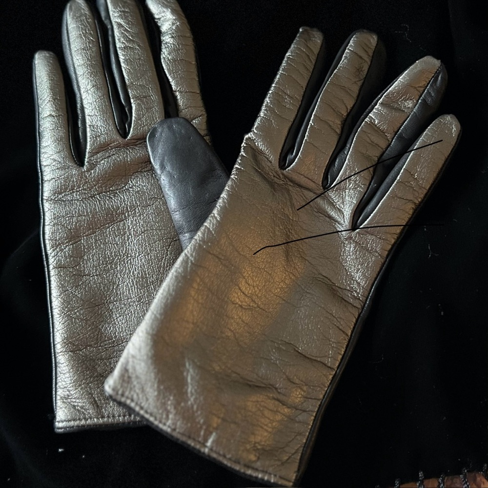 NEW! Beautiful metallic two tone leather gloves. Lined. Size 7.5. Bronze gold. - Picture 2 of 8